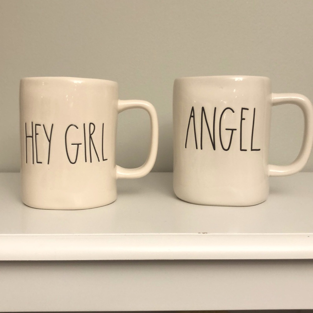 Rae Dunn mugs